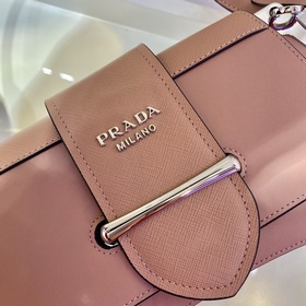 PRADA сумка под мышку, новейшая женская модель, артикул： 1BD168,