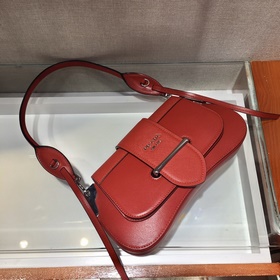 PRADA Новая модель женской сумки под мышку в новых цветах Модель：