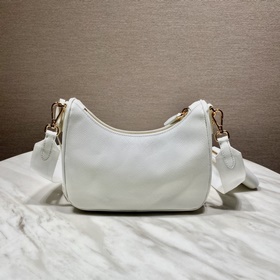 PRADA Золотая фурнитура, три в одном Новый цвет： 1BH204 Кожа/зол