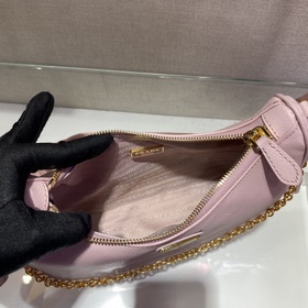 PRADA Новая модель с золотыми металлическими деталями, номер мод