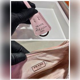 PRADA Новый номер модели： 1BH204, нейлоновая сумка Hobo для ноше