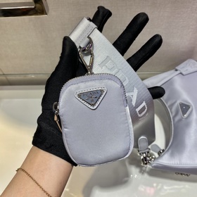 PRADA Новый номер модели： 1BH204, нейлоновая сумка Hobo для ноше