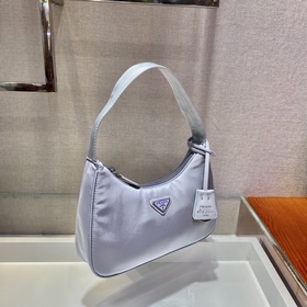 PRADA Модель： 1NE515 Сумка в форме полумесяца из импортной ткани