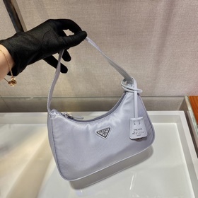 PRADA Модель： 1NE515 Сумка в форме полумесяца из импортной ткани