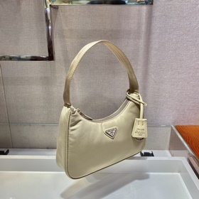 PRADA Новый цвет： песочный Модель： 1NE515 Сумка в форме полумеся