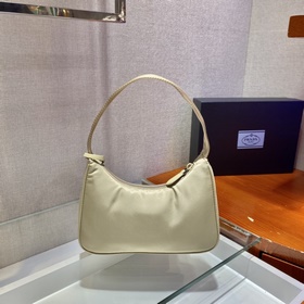 PRADA Новый цвет： песочный Модель： 1NE515 Сумка в форме полумеся