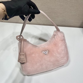 PRADA Пушистая сумка Hobo, обновленная версия/козья шерсть Эта с