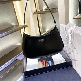 PRADA весенняя новинка： сумка Hobo из гладкой телячьей кожи Сумки