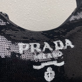 Prada Сумка Hobo с вышивкой Артикул： 1NE515 Вышивка Самая красив