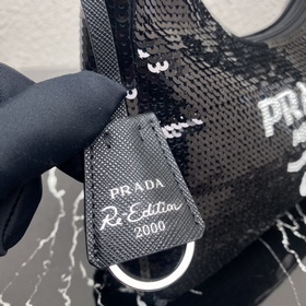 Prada Сумка Hobo с вышивкой Артикул： 1NE515 Вышивка Самая красив