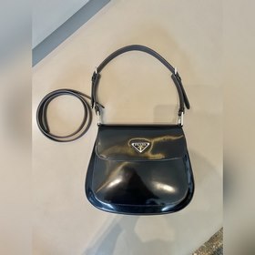 Prada  Большая сумка с клапаном/двумя ремнями Новая модель под м