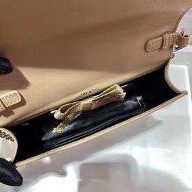 Prada Новинка ранней осени Артикул： 1BP0 Сумка через плечо, кото