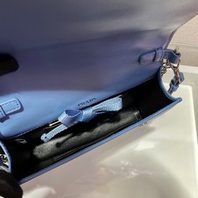 Prada Новинка ранней осени Артикул： 1BP0 Сумка через плечо, кото