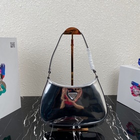 Новейшая женская сумка Prada под мышку, модель № 1BC499 Изготовле