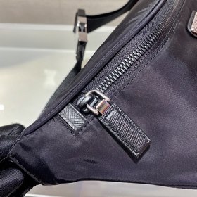 Prada Усовершенствованная поясная сумка/сумка через плечо Модель