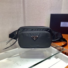 Prada  Классический поясной/нагрудный чехол Модель： 1BL010 Эта м