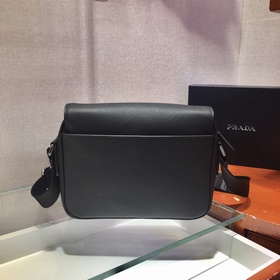 Prada Новая сумка через плечо Модель： 2VD038 Эта сумка через пле