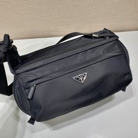 Prada   Классическая сумка-почтальон Модель： 2VH991A Эта сумка 