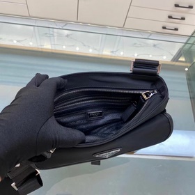 PRADA Модель 2VH110 Мужская сумка-бокс из нейлона Новая модель