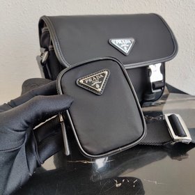 Новейшая сумка-почтальон 3 в 1 от Prada Артикул： 2VD034 Характерн