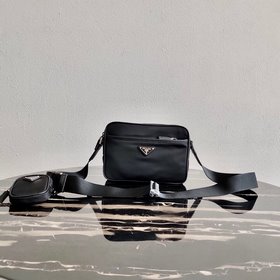 Новая усовершенствованная модель Prada Модель： 2VH048 Мужская су