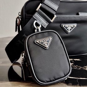 Новая усовершенствованная модель Prada Модель： 2VH048 Мужская су