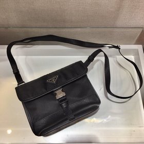Prada Новая мини-сумка в стиле почтальона Артикул： 2ZH108 Миниа