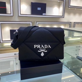Prada Новая сумка почтальона, модель 1BG412 Новая модель сумки-п