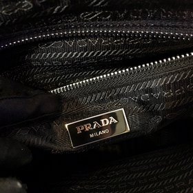 Prada Модель： VA0768 Почтовая сумка Сумка с клапаном из нейлона