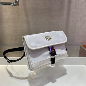 Prada Новая мини-сумка в стиле почтальона Артикул： 2ZH108 Новый