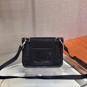Prada Новая мини-сумка в стиле почтальона Артикул： 2ZH108 Красн