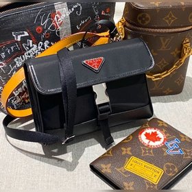 Prada Новая мини-сумка в стиле почтальона Артикул： 2ZH108 Красн