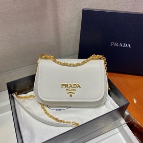 Prada Новая сумка через плечо с цепочкой Модель： 1BD275 Изготов