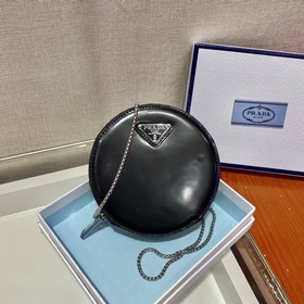 Prada Блестящая круглая сумка для мелочи Артикул： 1NR003 Эта мин