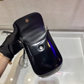 PRADA Новая сумка для мобильного телефона Модель： 1BH185 Эта сум