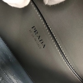 Prada Новый номер модели： 1BD127 Кожа Saffiano, кожа с грубой те