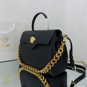 Versace Medusa, средний размер Весенняя и летняя коллекция сумок