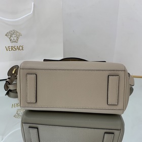 Versace Medusa, средний размер Vers*ceLaMedusa Весенняя коллекци