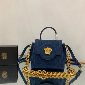 Versace Маленькая сумка из денима Сумка из коллекции весна-лето