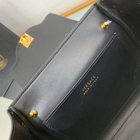Versace Плетенная сумка Medusa Small Весенняя и летняя коллекция