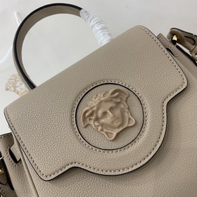 Versace Медуза Vers*ceLaMedusa весенняя и летняя коллекция сумок