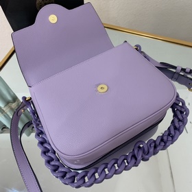 Versace Сумка-тофу Изготовлена в Италииз высококачественной кожи