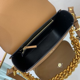 Versace Сумка-тофу Изготовлена в Италииз высококачественной кожи
