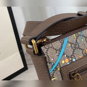 Сумка Gucci, новая модель № 645054 с изображением Дональда Дака, 