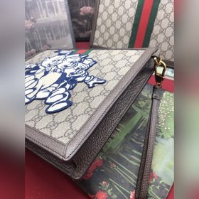 Gucci, оригинал [губы] Серия сумок Ophidia с изображением счастли