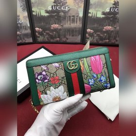 Новейшая модель кошелька с принтом Ophidia от Gucci, полностью на