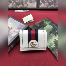 Gucci · кожа, изготовлена из импортной зернистой кожи, с отделкой