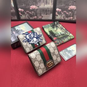 Специальный выпуск Новому году от Gu Jia, новейшая серия Disney с