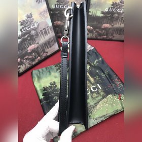 (оригинальная кожа), соответствующие размеры и внутреннее исполне