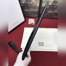 Высокое качество： импортный бархат в сочетании с итальянской коже